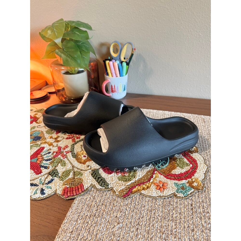 YZY YS-01 Black Yeezy Slides Onyx